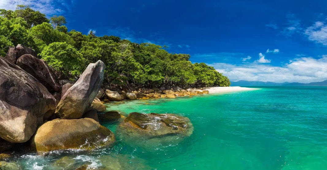 Island Beach, Australia